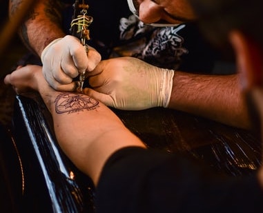 【iKON】タトゥーをしているメンバー
